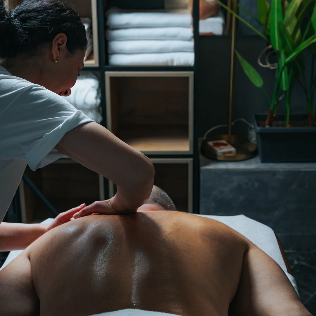 Training area for massage at NeoGym